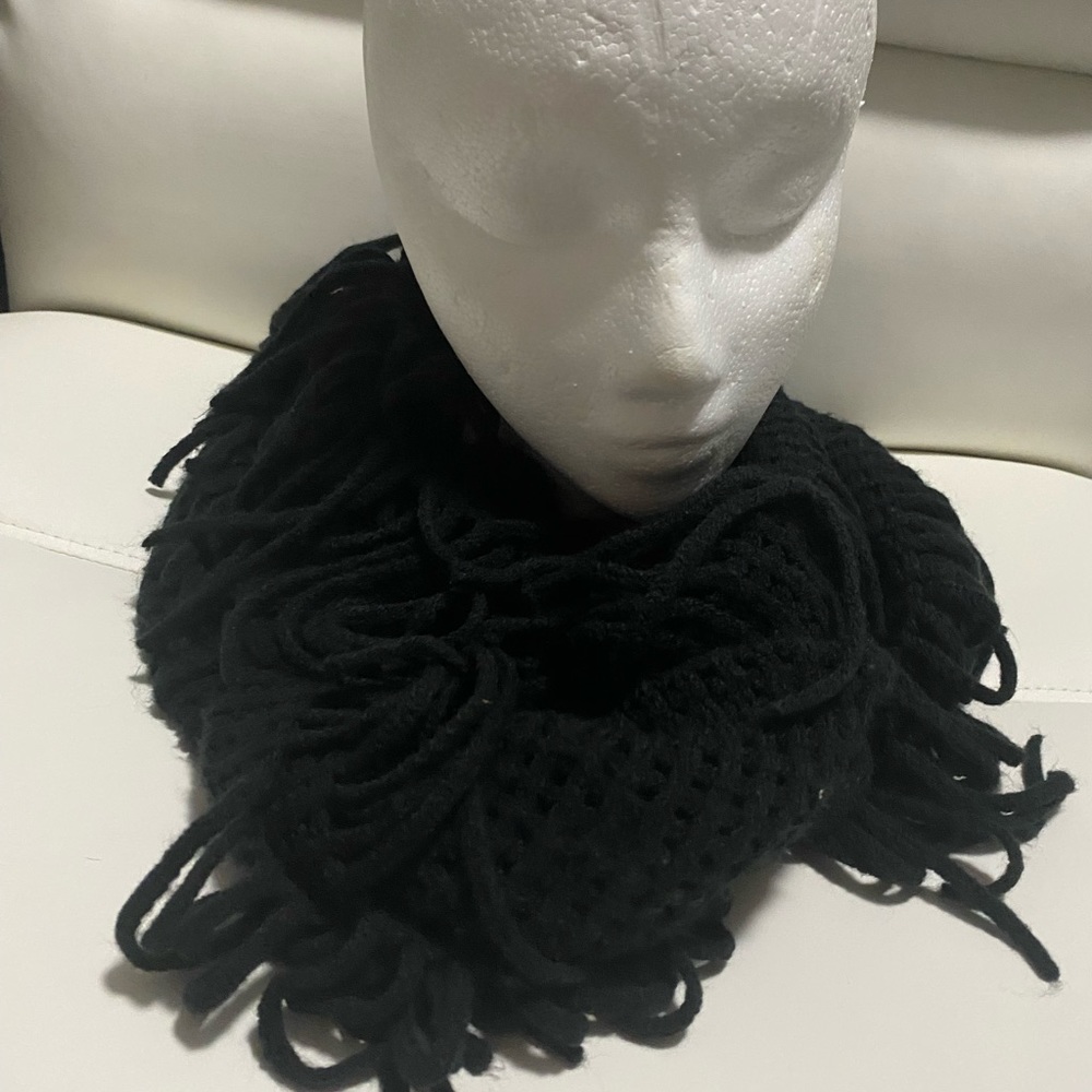 Black scarf